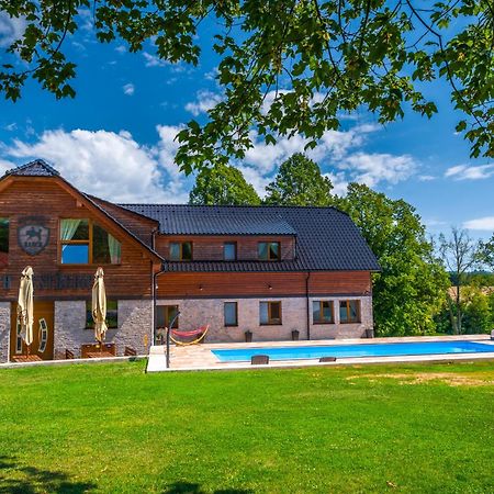 Ranch Jestrebice Hotel Hermanicky Екстериор снимка