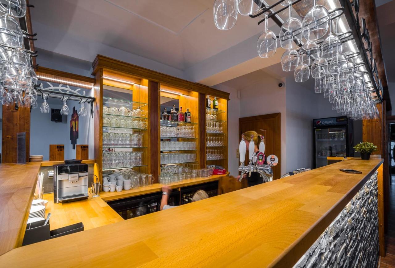Ranch Jestrebice Hotel Hermanicky Екстериор снимка