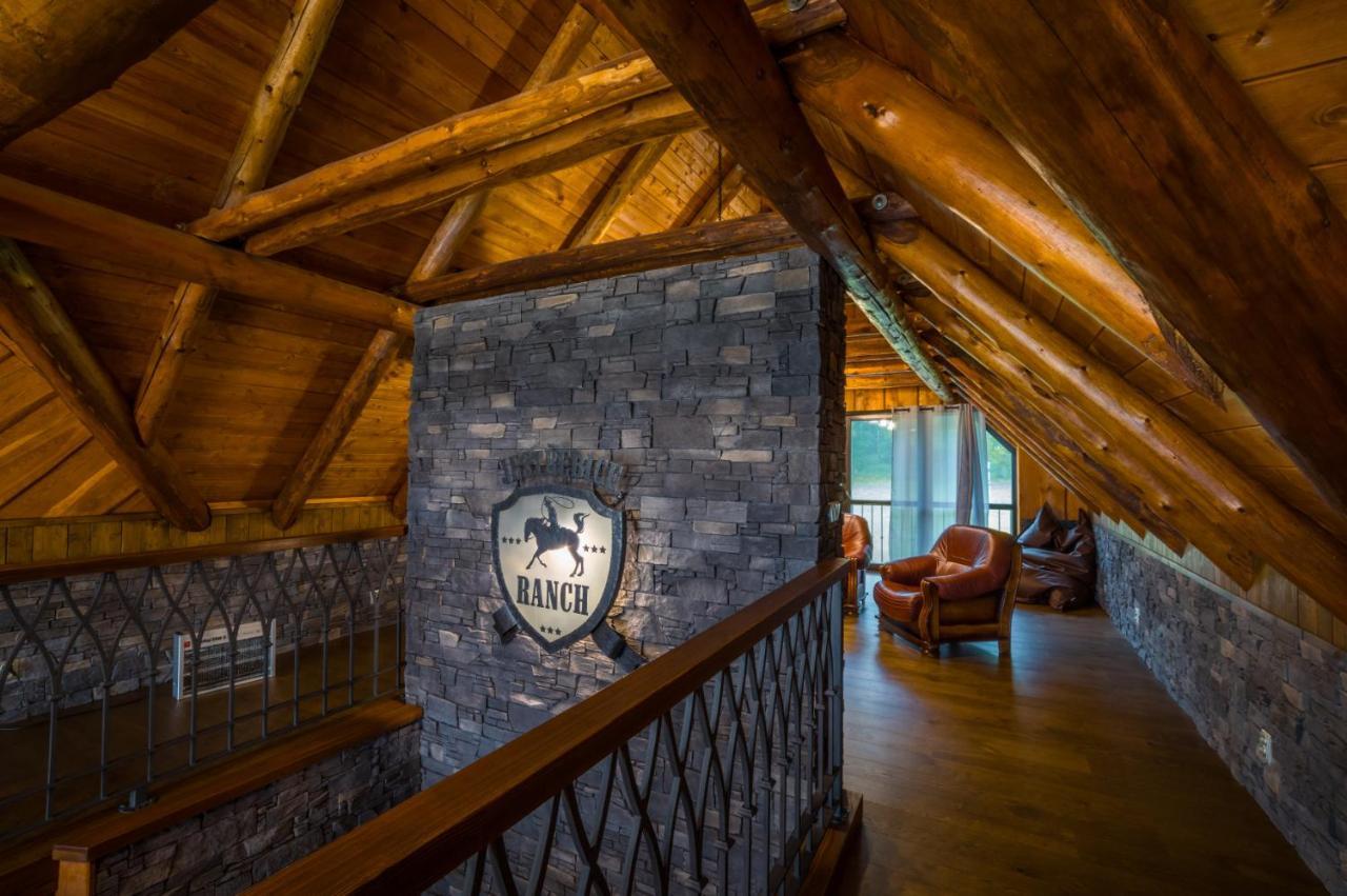 Ranch Jestrebice Hotel Hermanicky Екстериор снимка