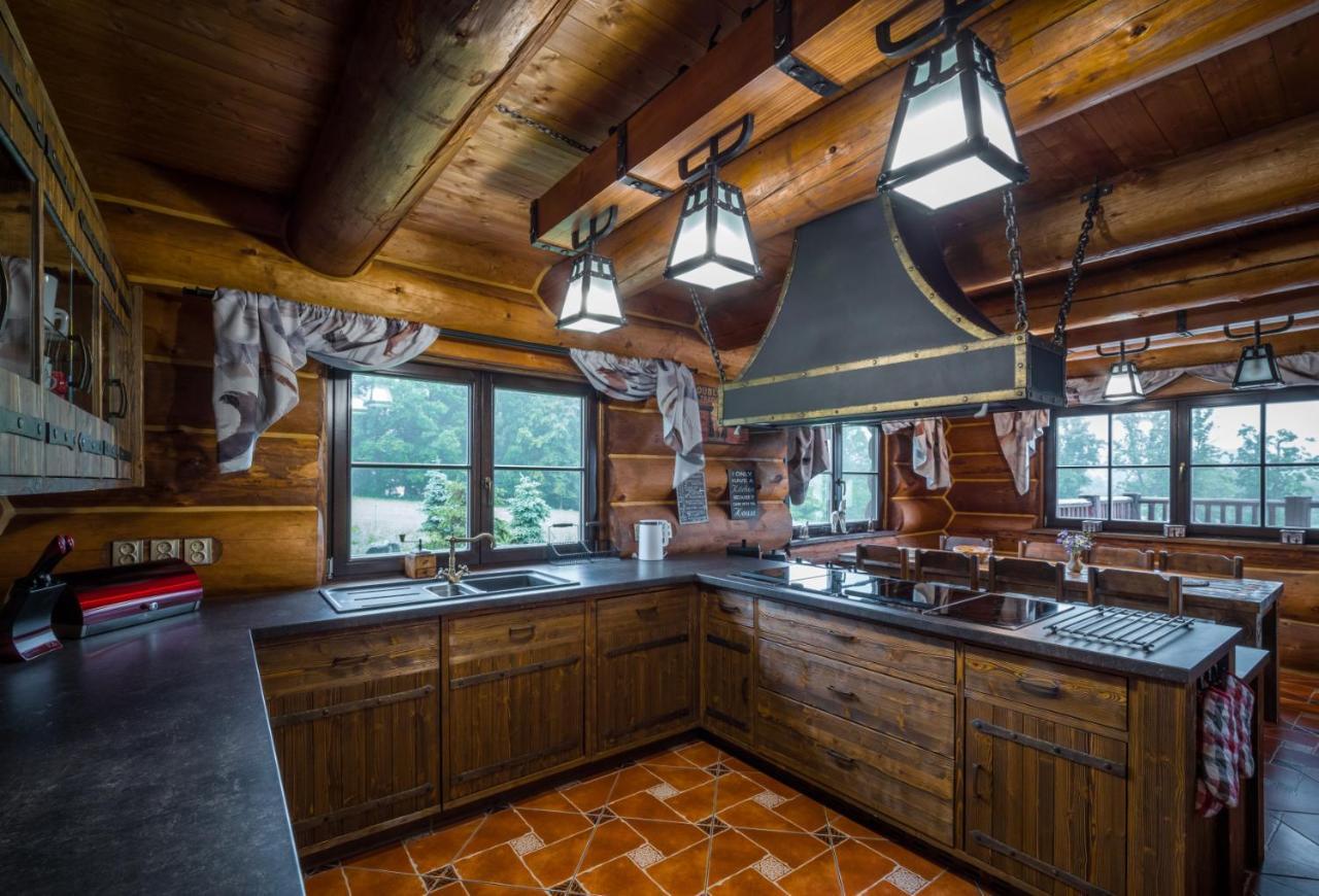 Ranch Jestrebice Hotel Hermanicky Екстериор снимка