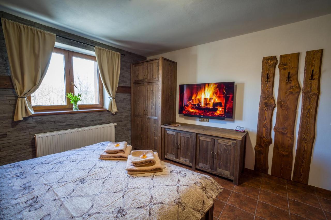 Ranch Jestrebice Hotel Hermanicky Екстериор снимка