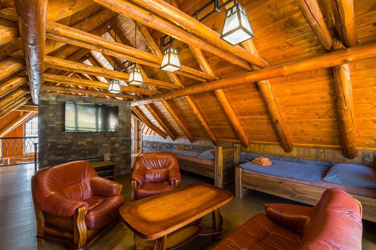 Ranch Jestrebice Hotel Hermanicky Екстериор снимка