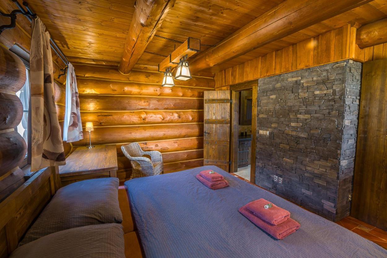 Ranch Jestrebice Hotel Hermanicky Екстериор снимка