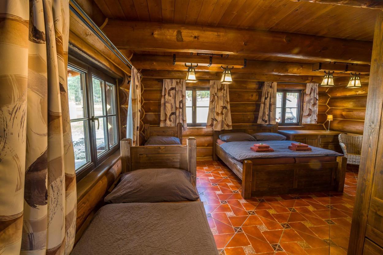 Ranch Jestrebice Hotel Hermanicky Екстериор снимка